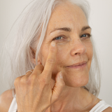 Glow Jar Beauty Maracuja Eye Complex Application